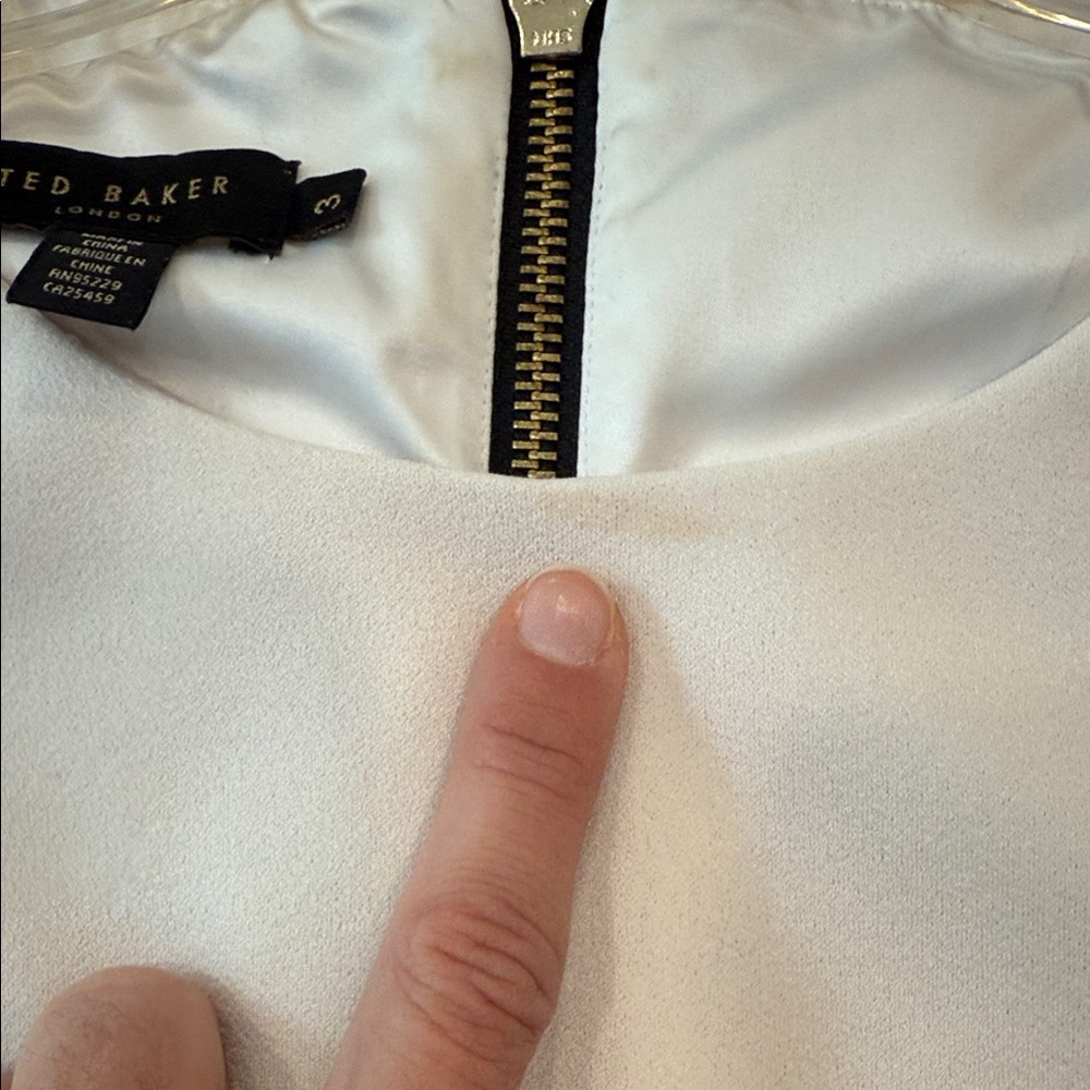 Ted Baker London Classic White and Black Fitted Midi Dress - Picture 5 of 11